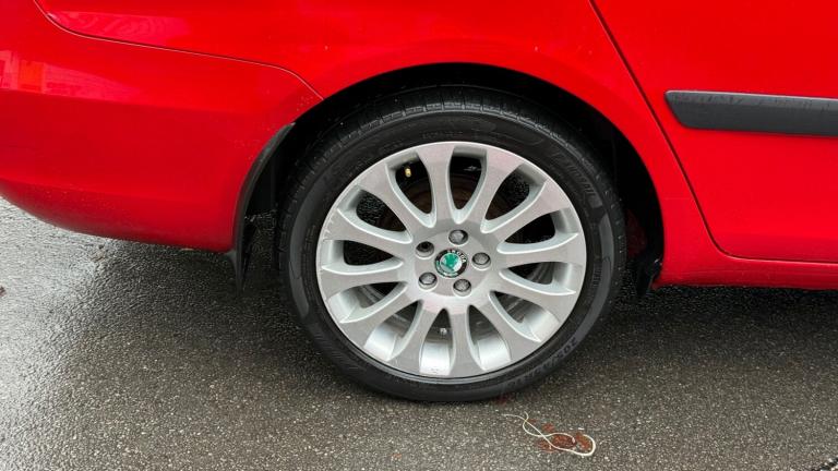 2011 Skoda Fabia 1.6 TDI CR Elegance 5dr ESTATE Diesel Manual