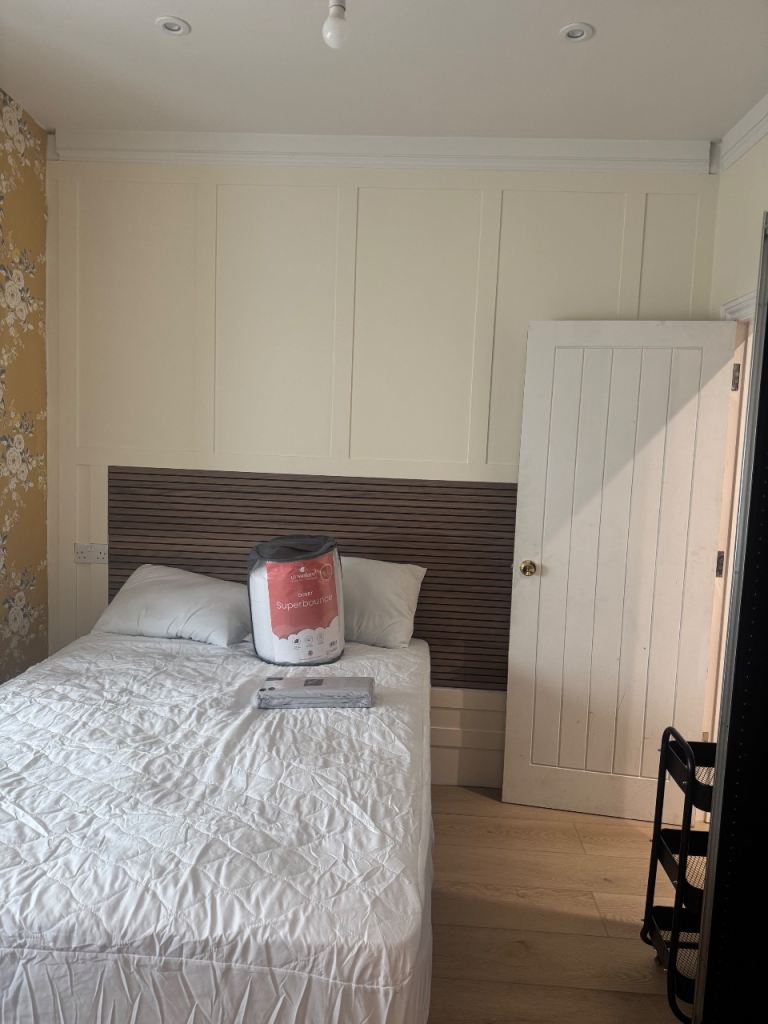 En-suite room