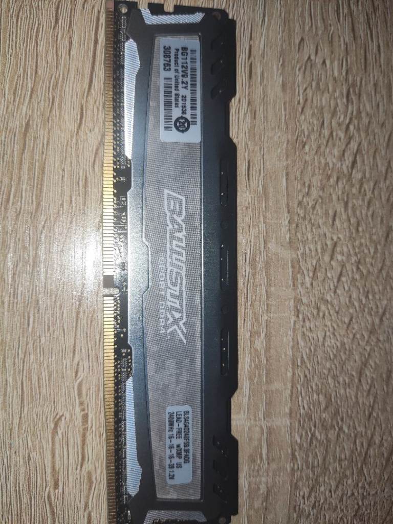 2x Crucial Ballistic DDR4 RAM module (4gb)