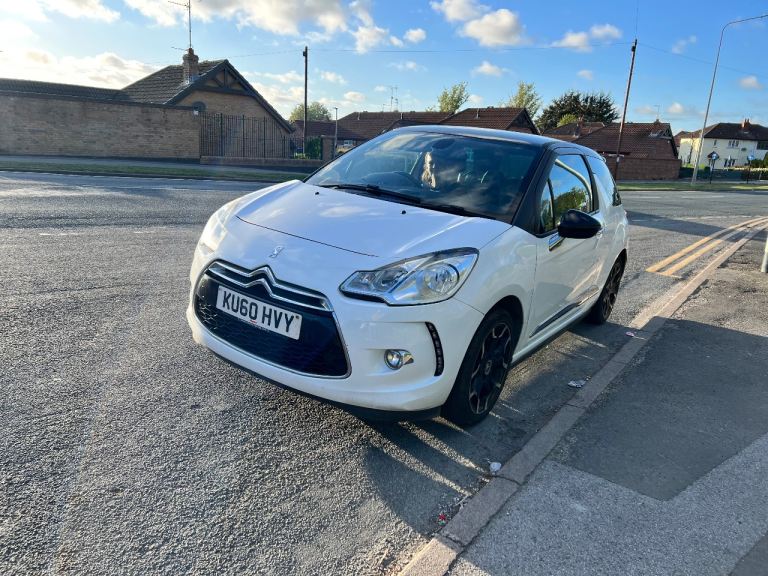Citroen, DS3, Hatchback, 2010, Manual, 1560 (cc), 3 doors