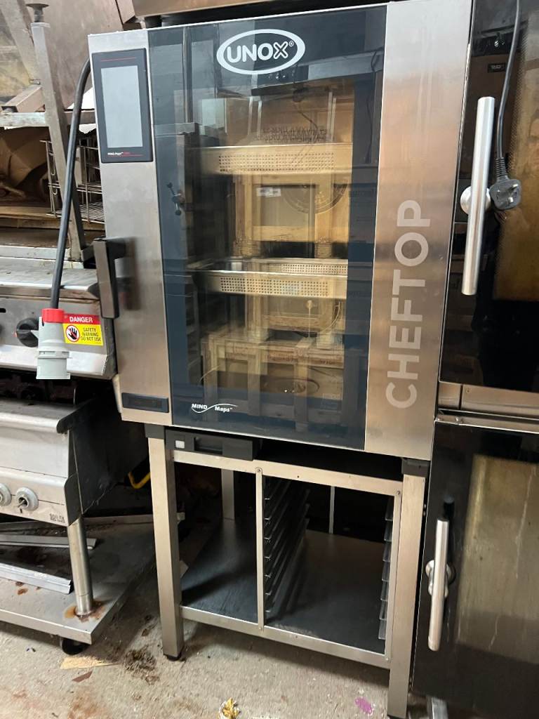 UNOX ITALIAN COMBI STEAM OVEN CATERING COMMERCIAL KITCHEN BAKERY CAFE RESTAURANT OVEN