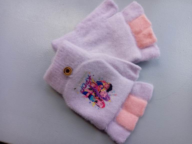 Kids kpop Demon Hunters Fingerless gloves 