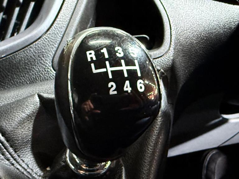 2014 Ford Transit Custom 2.2 TDCi 290 Limited L1 H1 5dr PANEL VAN Diesel Manual