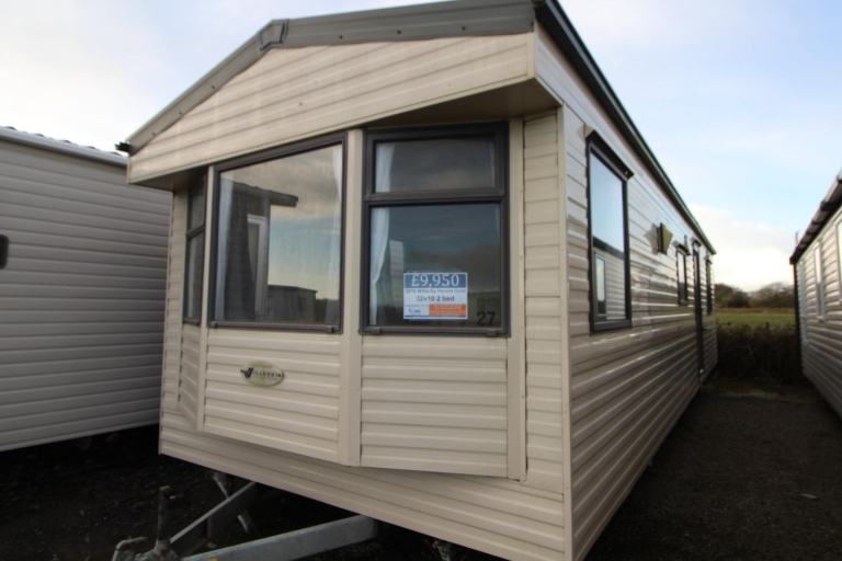 Willerby Herald Gold 32x10 2 bed 2010 preowned static caravan for sale offsite