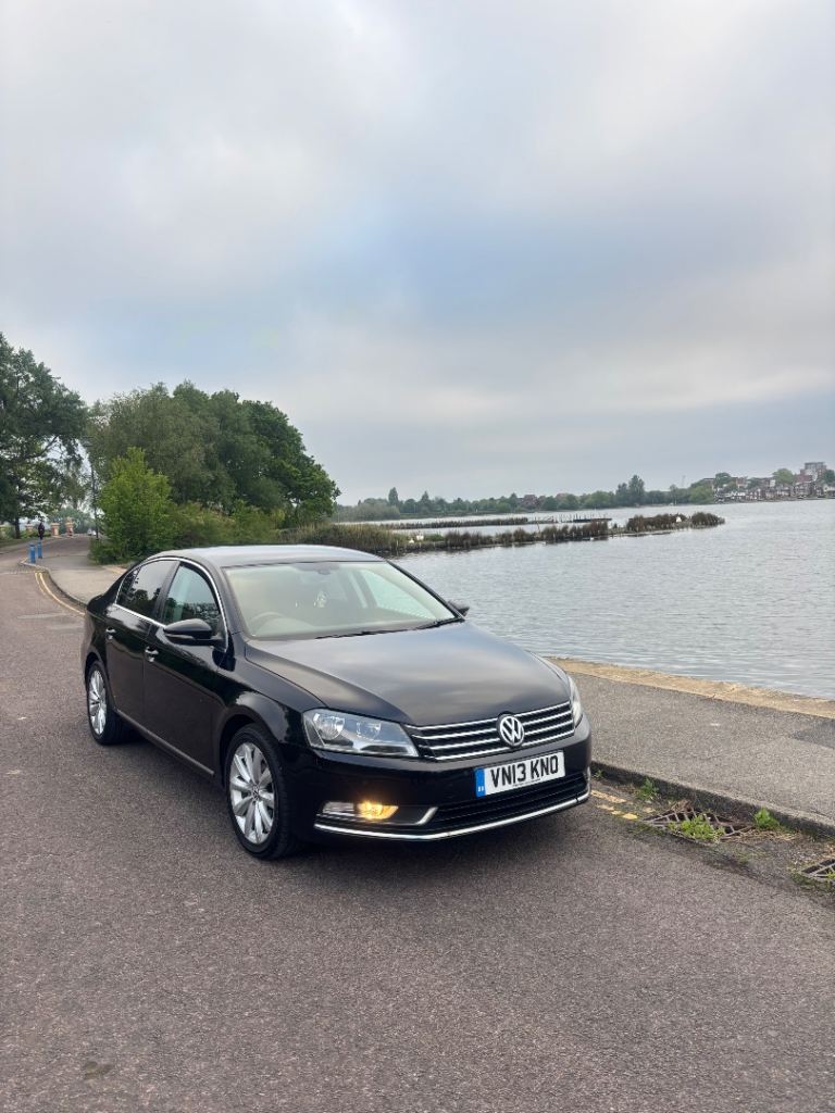 Volkswagen, PASSAT, Saloon, 2013, Manual, 1968 (cc), 4 doors
