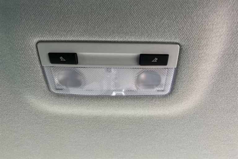 2021 Vauxhall Crossland 1.2i Turbo (130 PS) Elite Nav 5 Door Petrol SUV Automatic SUV Petrol Auto...