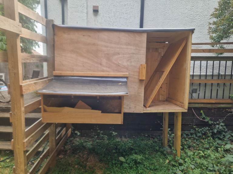 Wooden Chicken Coop