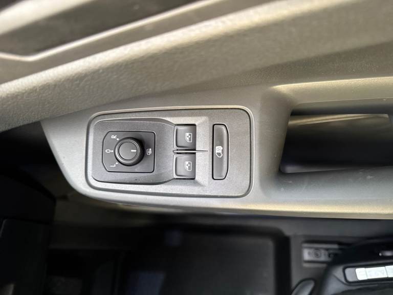 2025 Ford Transit Connect Transit Connect Trend PHEV 250 L2 1.5L EcoBoost 150 FWD 6 Speed Automat...