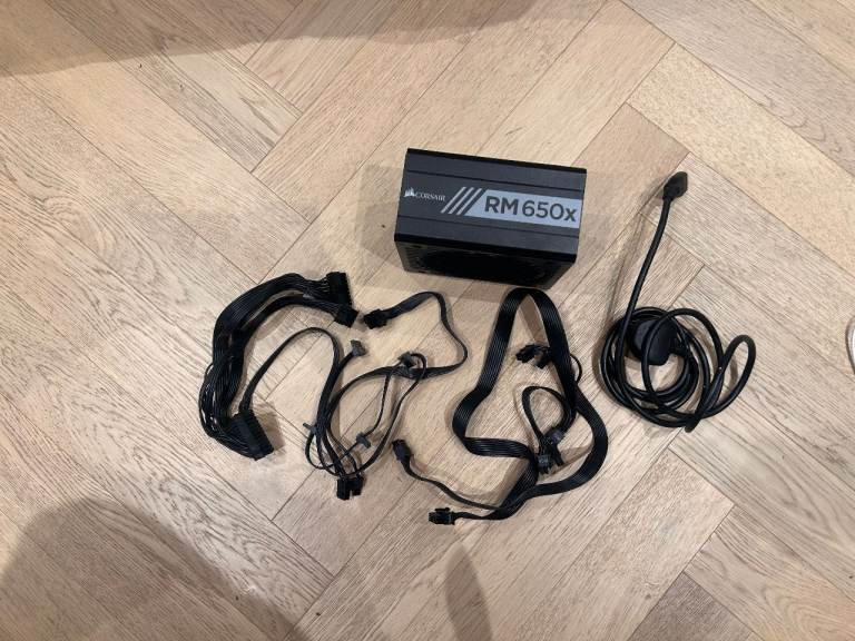 Corsair RM650x 650W 80 PLUS Gold Fully Modular ATX PSU with Cables