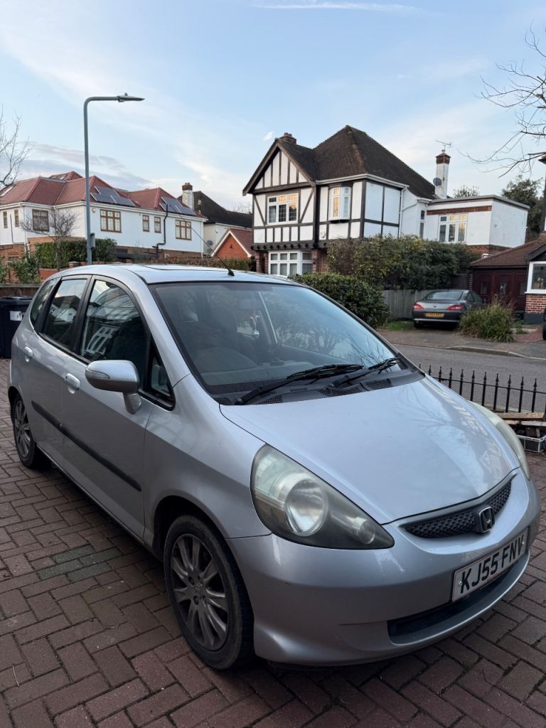Honda, JAZZ, Hatchback, 2005, Semi-Auto, 1339 (cc), 5 doors