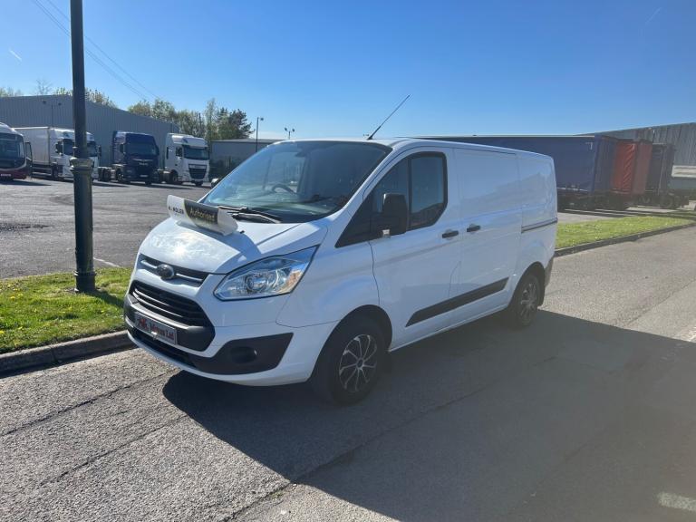 2015 Ford Transit Custom 2.2 TDCi 125ps Low Roof Trend Van PANEL VAN Diesel Manual