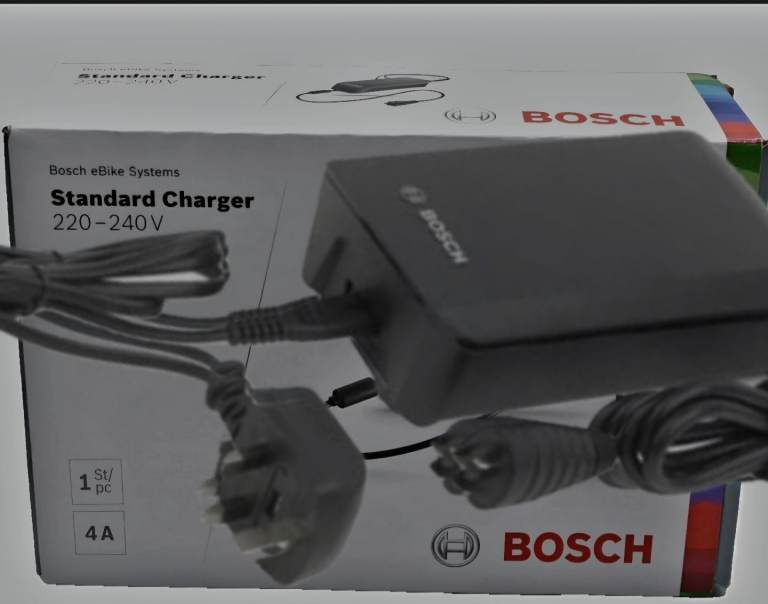 NEW Bosch Powertube eBike Standard Charger 220-240V 4A