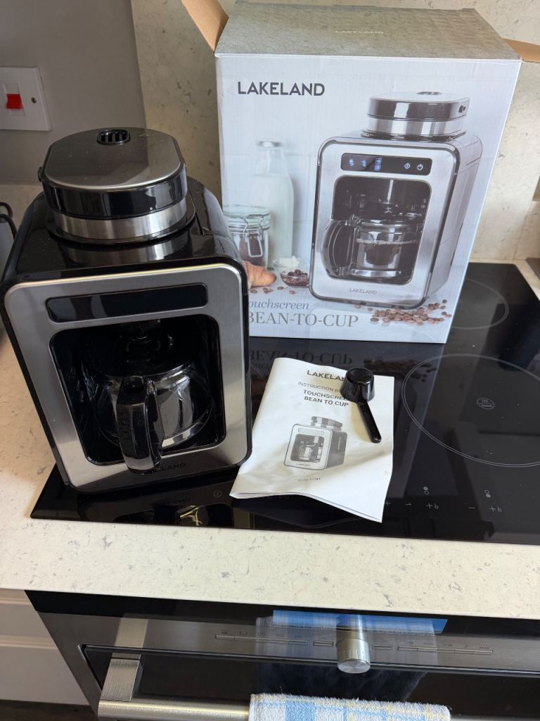 Lakeland Bean-to-Cup Coffee Machine - As Good As New