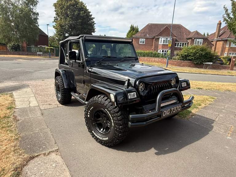 1997 Jeep Wrangler JT 4.0 Sport Manual – Black – 113k Miles – MOT Jan 2027 – £12,000