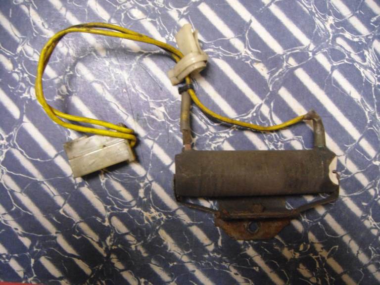 VW GOLF MK2/JETTA FRONT HEADLIGHTS RESISTOR