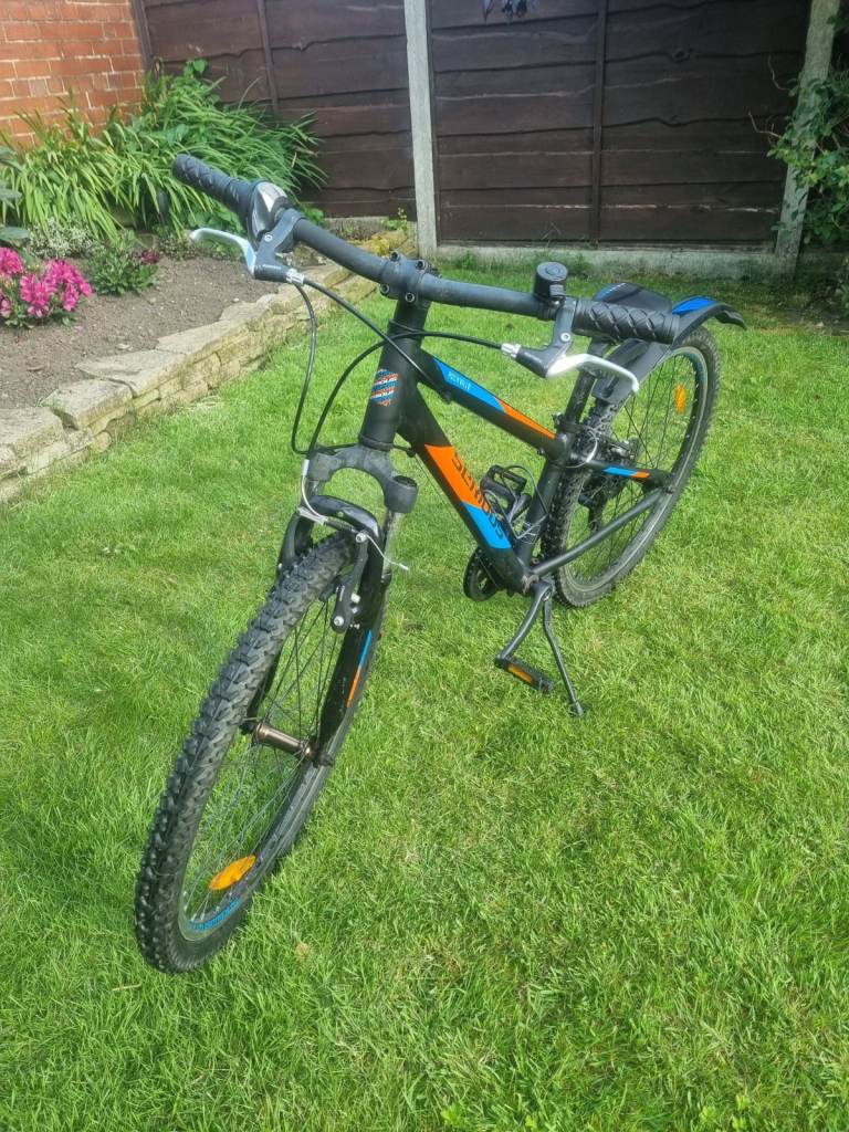 image for Serious Rockville 24&quot; Children's Bike