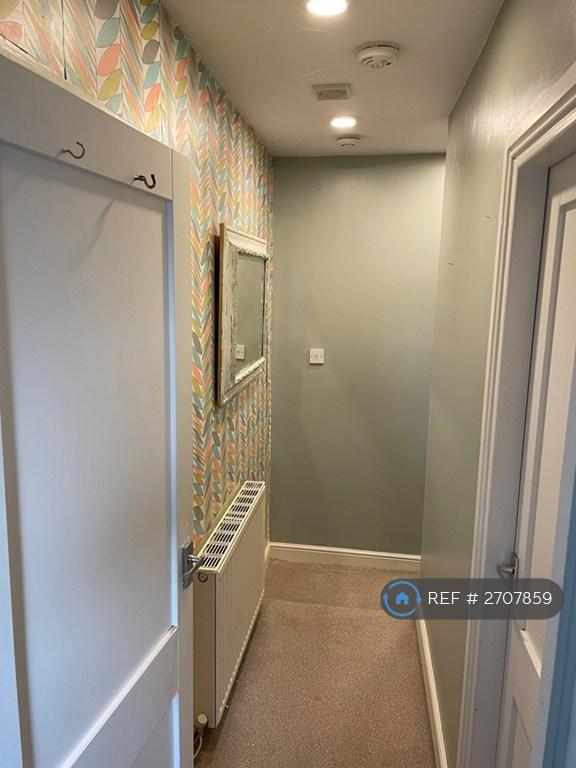 2 bedroom house in Otley Road, East Morton, Keighley, BD20 (2 bed) (#2707859)