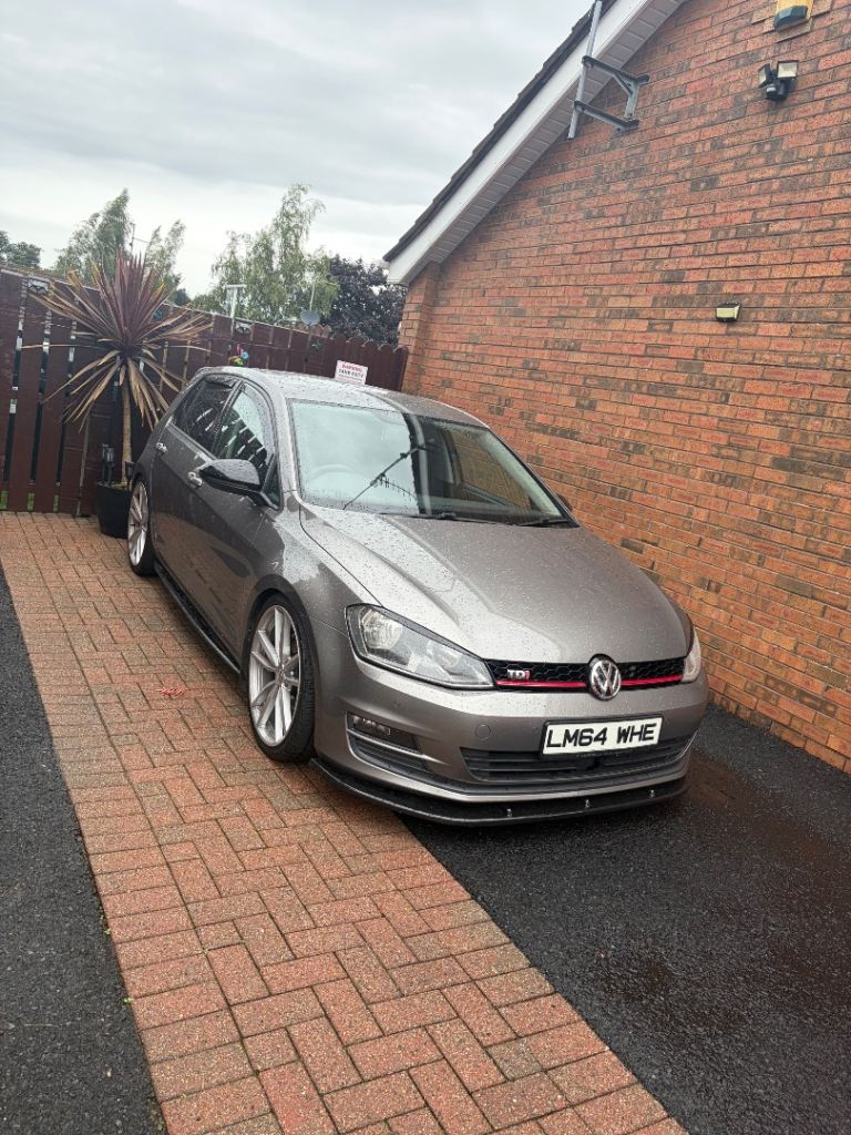 Volkswagen, GOLF, Hatchback, 2014, Manual, 1598 (cc), 5 doors