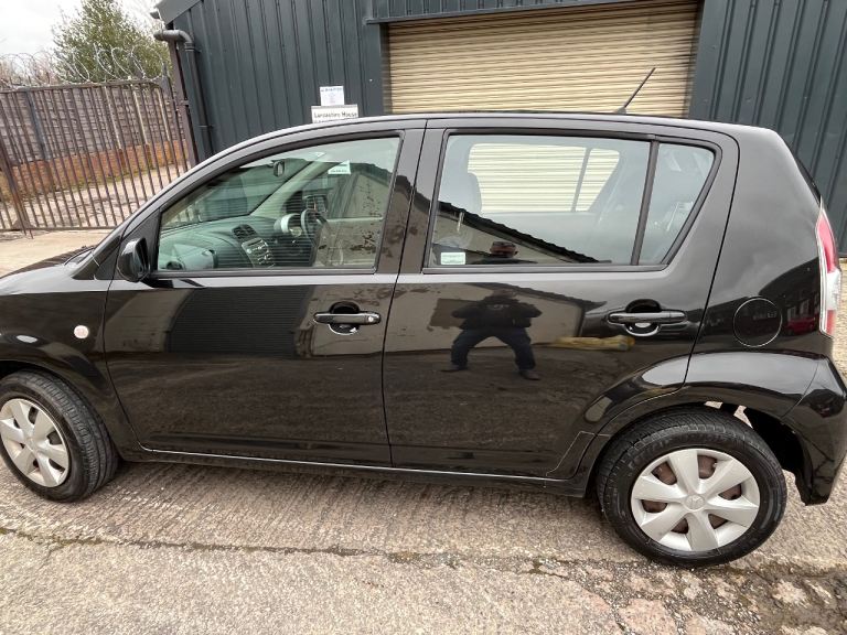 Daihatsu, SIRION, Hatchback, 2008, Manual, 998 (cc), 5 doors