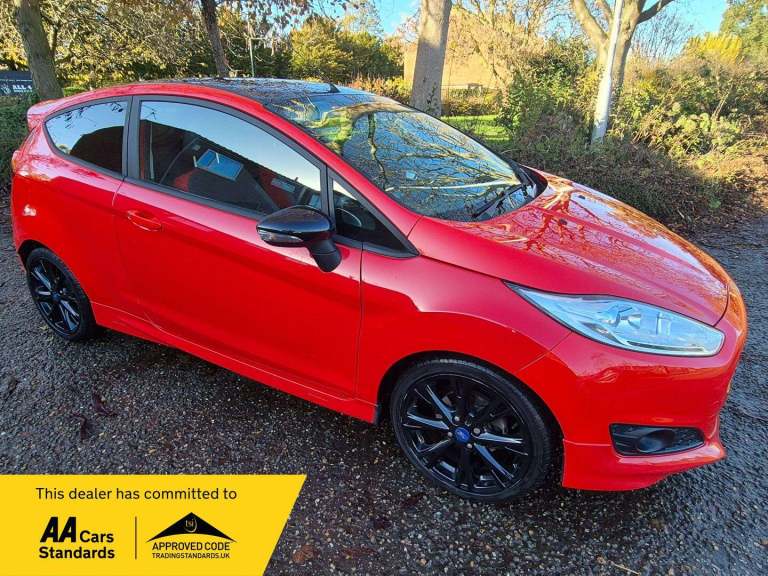2015 Ford Fiesta 1.0T EcoBoost Zetec S Euro 6 (s/s) 3dr HATCHBACK Petrol Manual