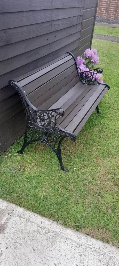 GARDEN BENCH CAST IRON