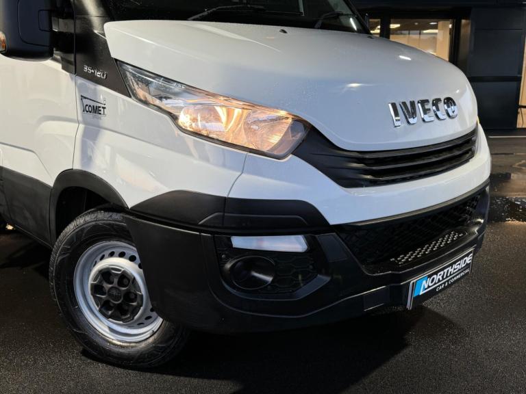 2018 Iveco Daily CHERRY PICKER 2.335S12 3500KG NO VAT! CHASSIS CAB Diesel Manual