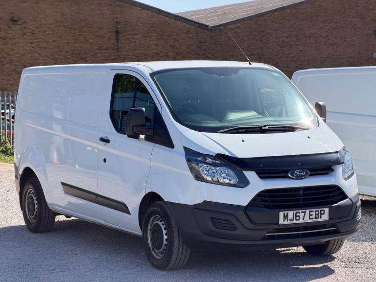 2017 Ford Transit Custom 2.0 TDCi 290 Panel Van 5dr Diesel Manual L2 H1 (157 g/km, 104 bhp) Panel...