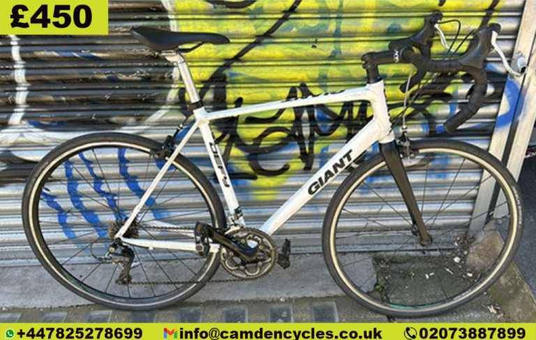 Giant Defy Road Bike