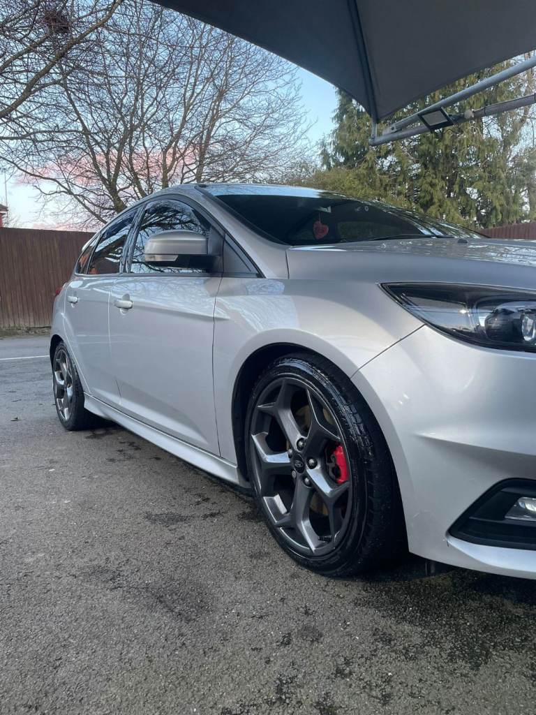 Ford, FOCUS, ST 3. Diesel...Hatchback, 2015, Manual, 1997 (cc), 5 doors