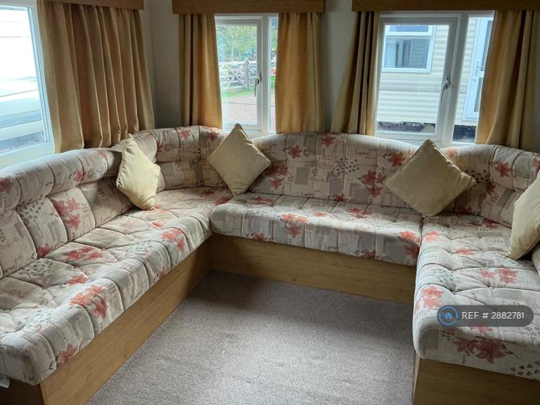 2 bedroom house in Waddley Orchard, Minsterworth, GL2 (2 bed) (#2882781)