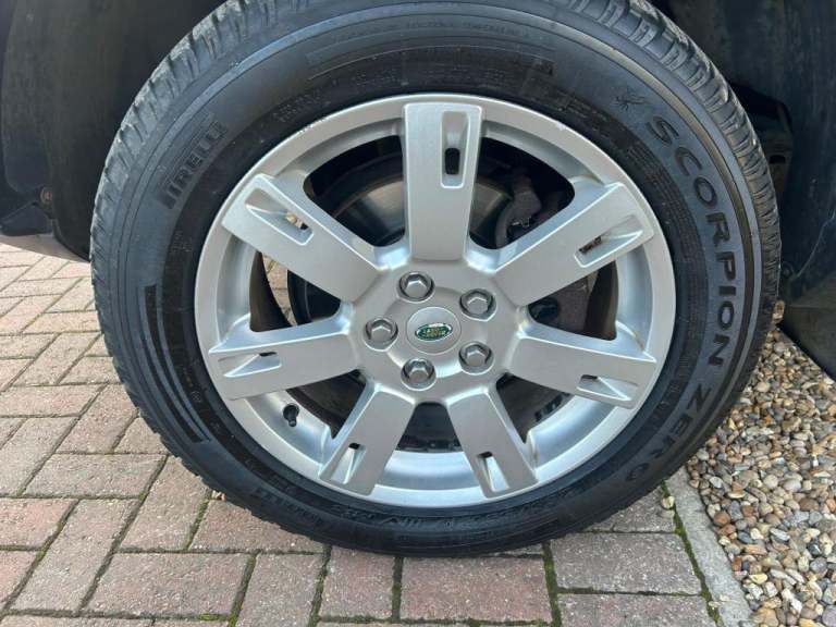  Land Rover Discovery 3 2.7 TD V6 HSE Station Wagon 5dr Diesel