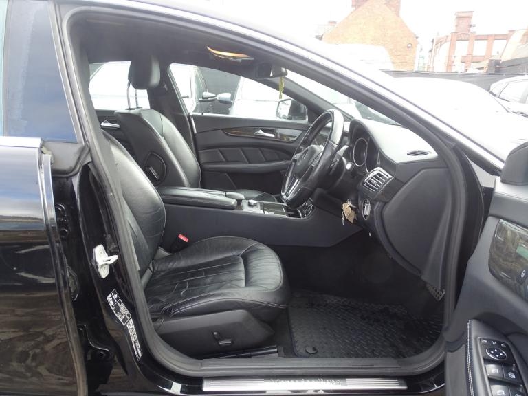 MERCEDES-BENZ CLS 2.1 CLS250 CDI AMG Sport Black Auto Diesel 2013