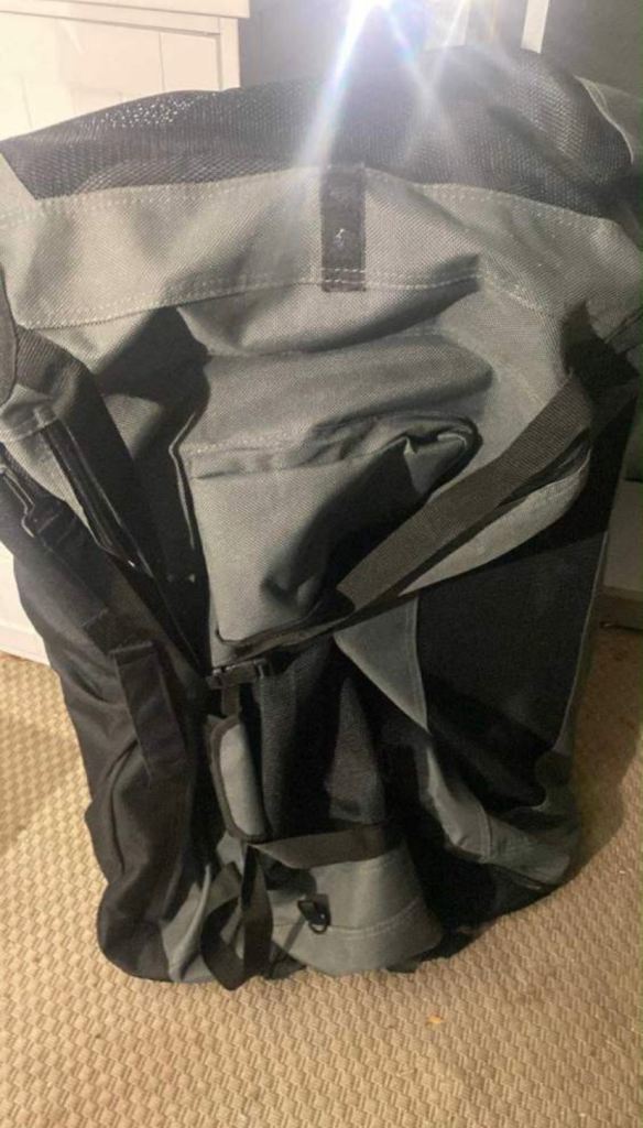 Breathable Pet Carrier Backpack for Small Dogs or cats 