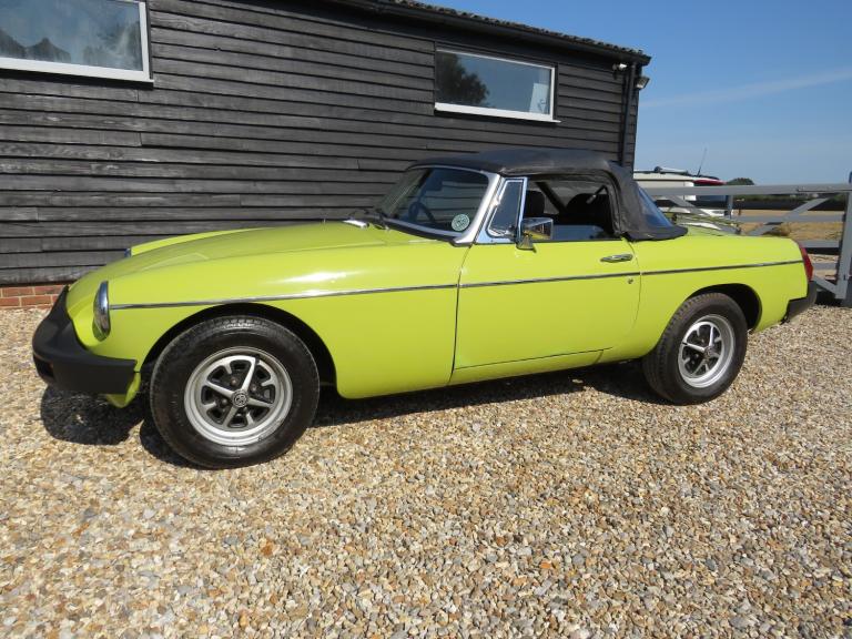 1976 MG MGB WITH OVERDRIVE Convertible Petrol Manual