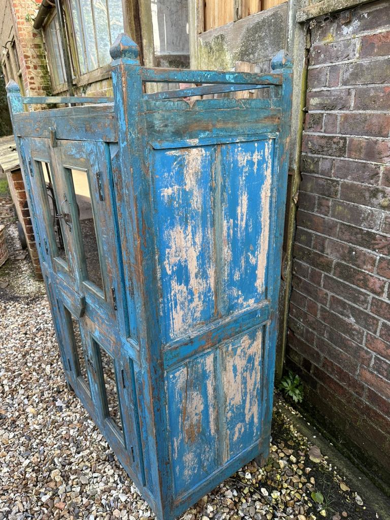 India handmade  cupboard. Vintage 