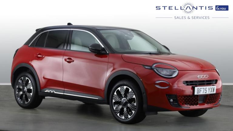 2025 Fiat 600 1.2 MHEV La Prima SUV 5dr Petrol Hybrid e-DCT Euro 6 (s/s) (100 ps) SUV Hybrid Auto...