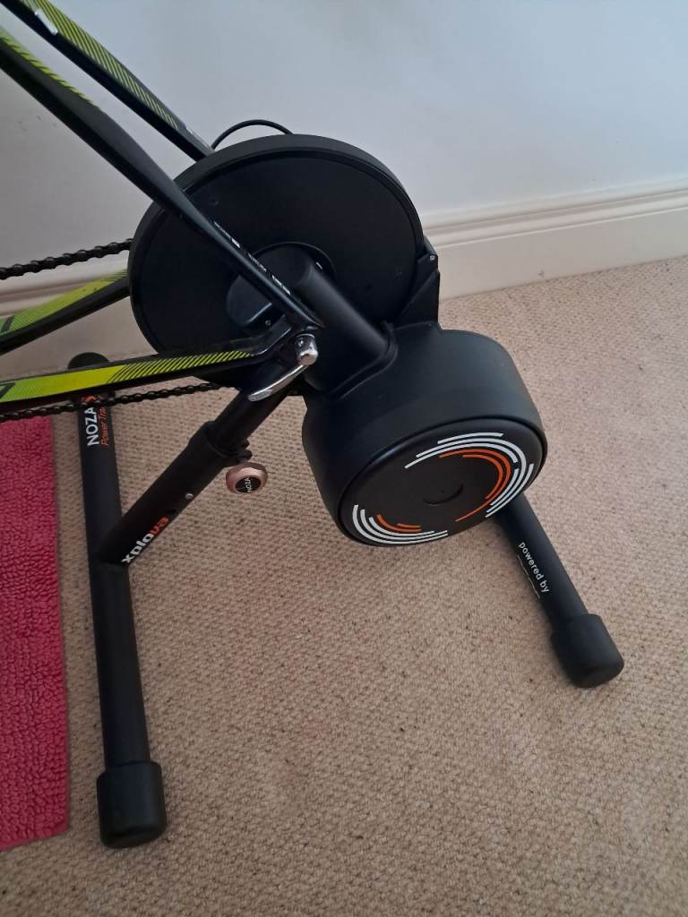 Xplova Noza S Turbo Trainer