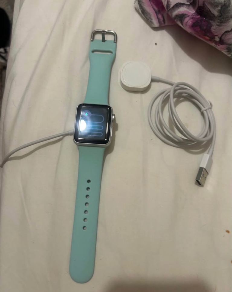 Apple Watch Series 3 Good Condition 