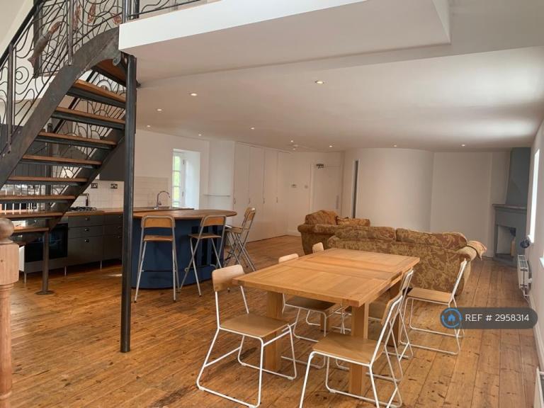 1 bedroom in Tresooth Lane, Penryn, TR10 (#2958314)
