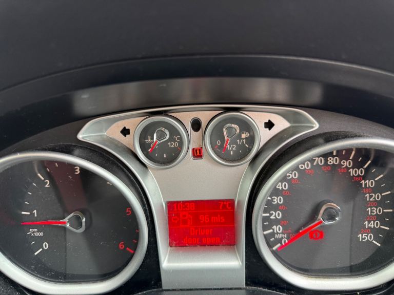 Ford, KUGA, Estate, 2009, Manual, 1997 (cc), 5 doors