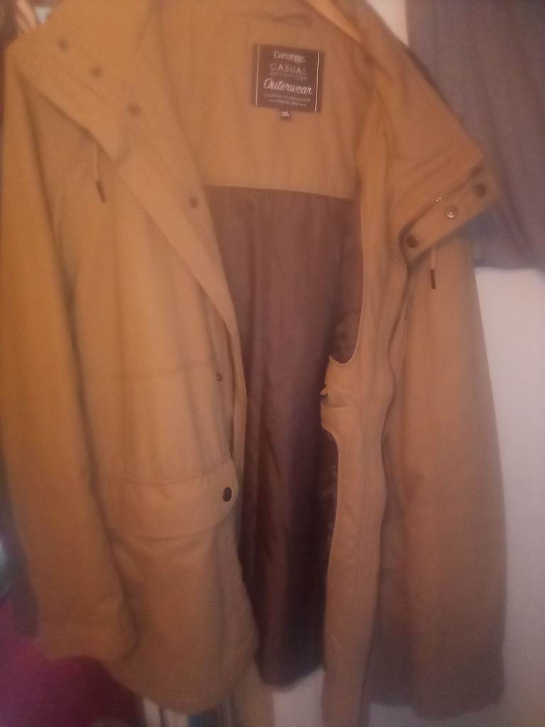 Mens winter coat size 3XL