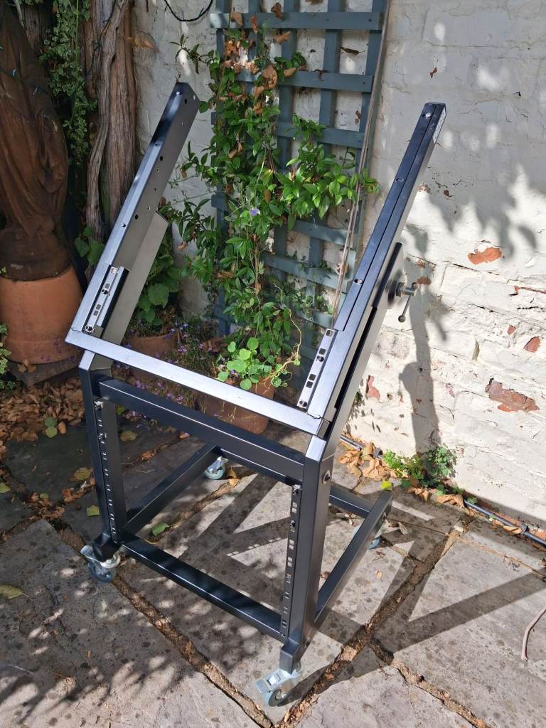 Citronic 19 inch Studio Rack Mount and Mixer Trolley