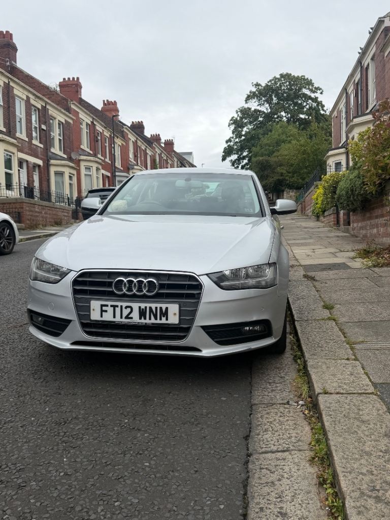 Audi, A4, Saloon, 2012, Semi-Auto, 1968 (cc), 4 doors
