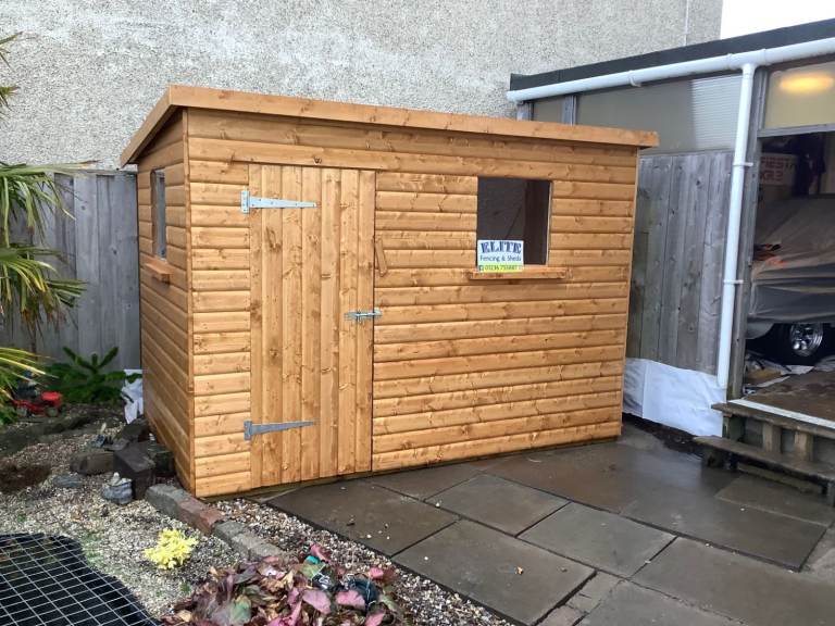 10x6 Pent 20mm Log effect 