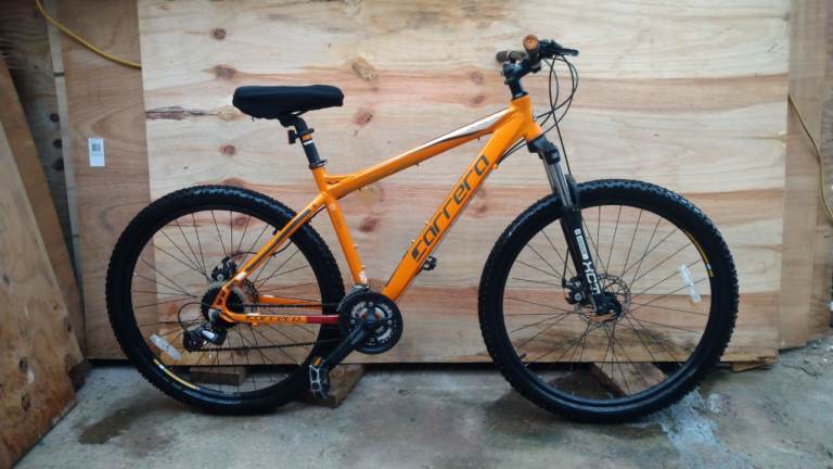 Carrera mountain bike 