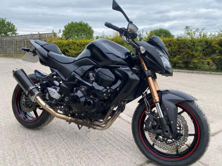 2012 12 KAWASAKI Z750R ZR 750 NBF Z750 BLACK NAKED ZR750 11k MILES ONLYNEW MOT