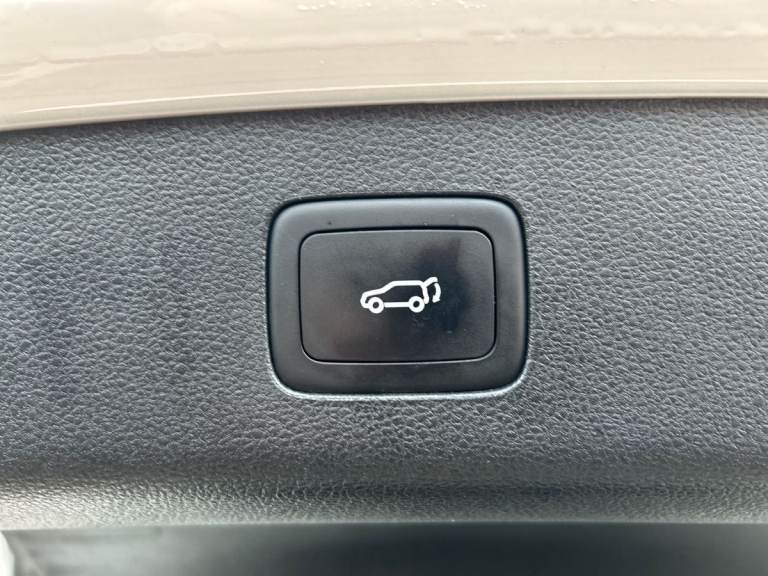 2022 MG MG HS 1.5 T-GDI Exclusive 5dr DCT ESTATE PETROL Automatic