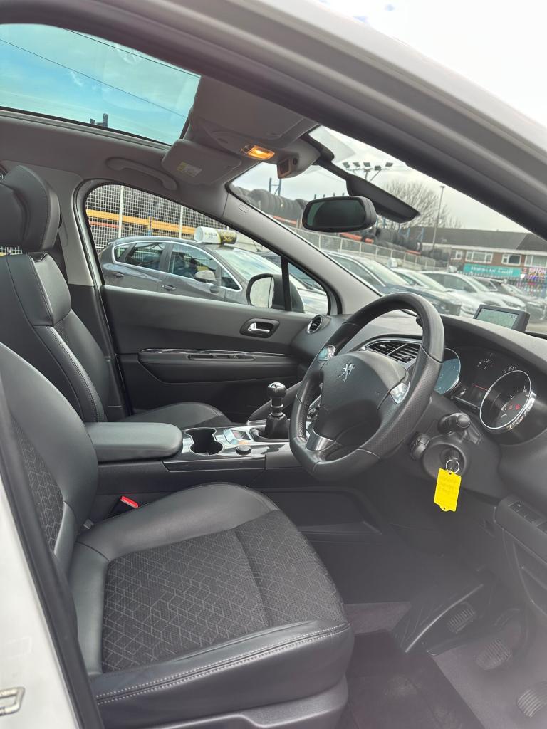 2014 Peugeot 3008 1.6 HDi Allure 5dr HATCHBACK Diesel Manual
