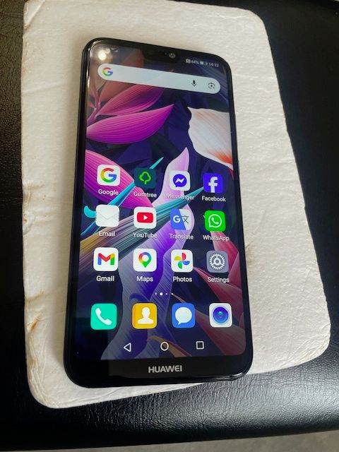 Huawei P20 lite absolutely immaculate condition