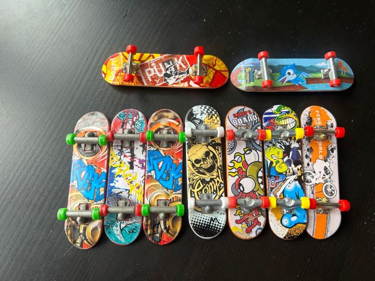 Fingerboards toys 